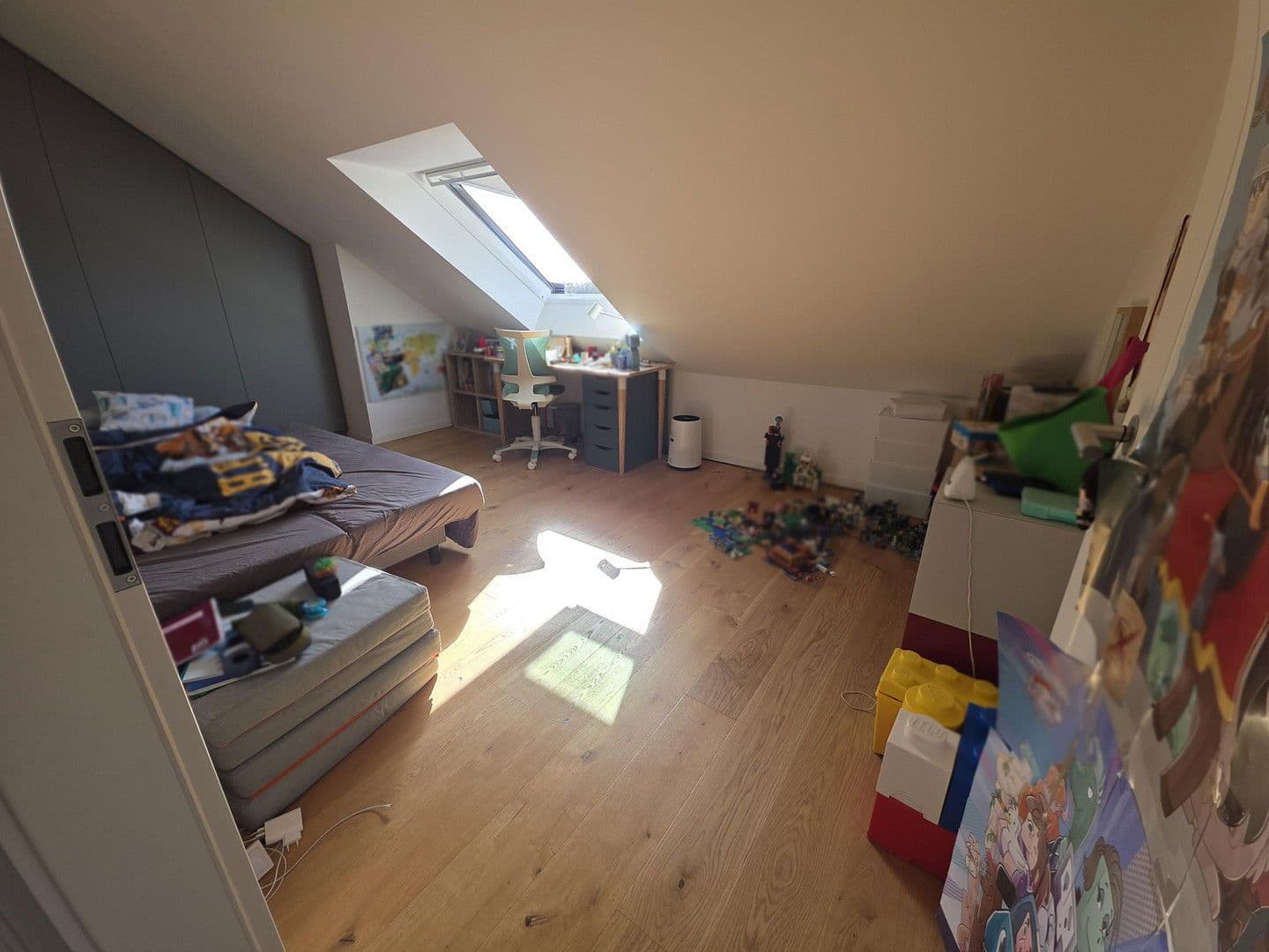 Prenájom bytu 4-izbový 135 m², Hilden, Severné Porýnie - Westfálsko Prenájom bytu 4-izbový 135 m², Hilden, Severné Porýnie - Westfálsko