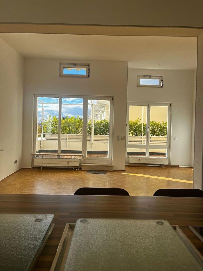 Predaj bytu 3-izbový 94 m², München, Bavorsko Predaj bytu 3-izbový 94 m², München, Bavorsko