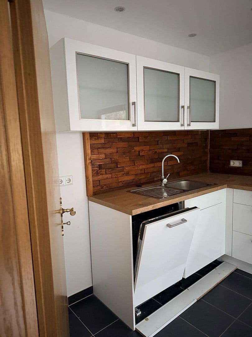 Prenájom bytu 4-izbový 155 m², Hauptstrasse. 139, Gorxheimertal, Hesensko Prenájom bytu 4-izbový 155 m², Hauptstrasse. 139, Gorxheimertal, Hesensko