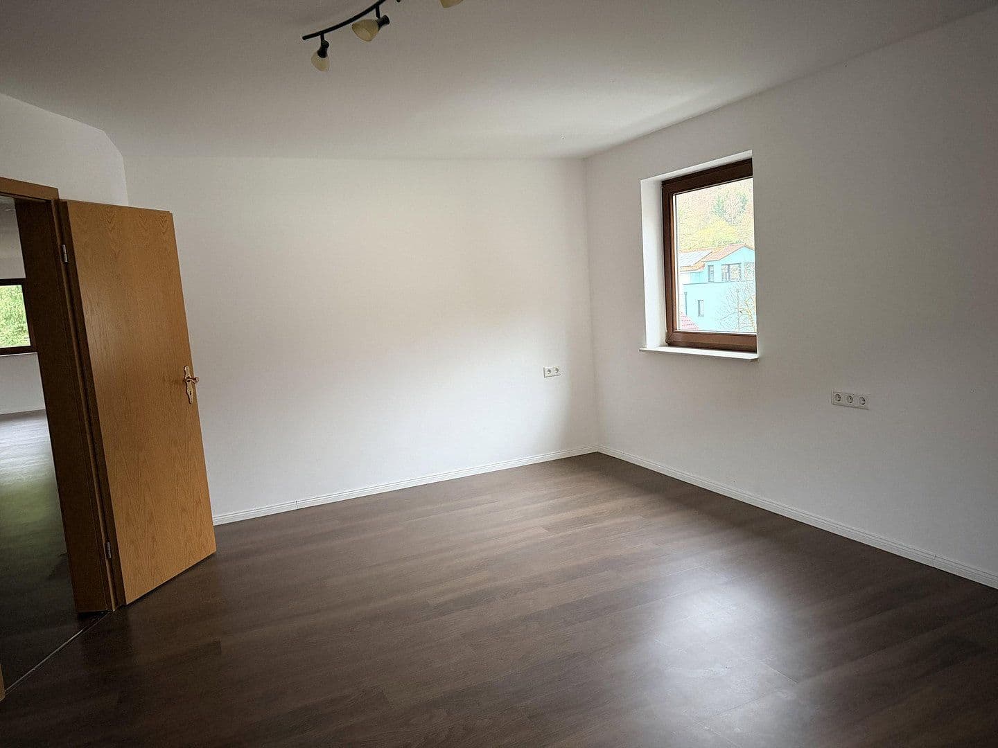 Prenájom bytu 4-izbový 155 m², Hauptstrasse. 139, Gorxheimertal, Hesensko Prenájom bytu 4-izbový 155 m², Hauptstrasse. 139, Gorxheimertal, Hesensko