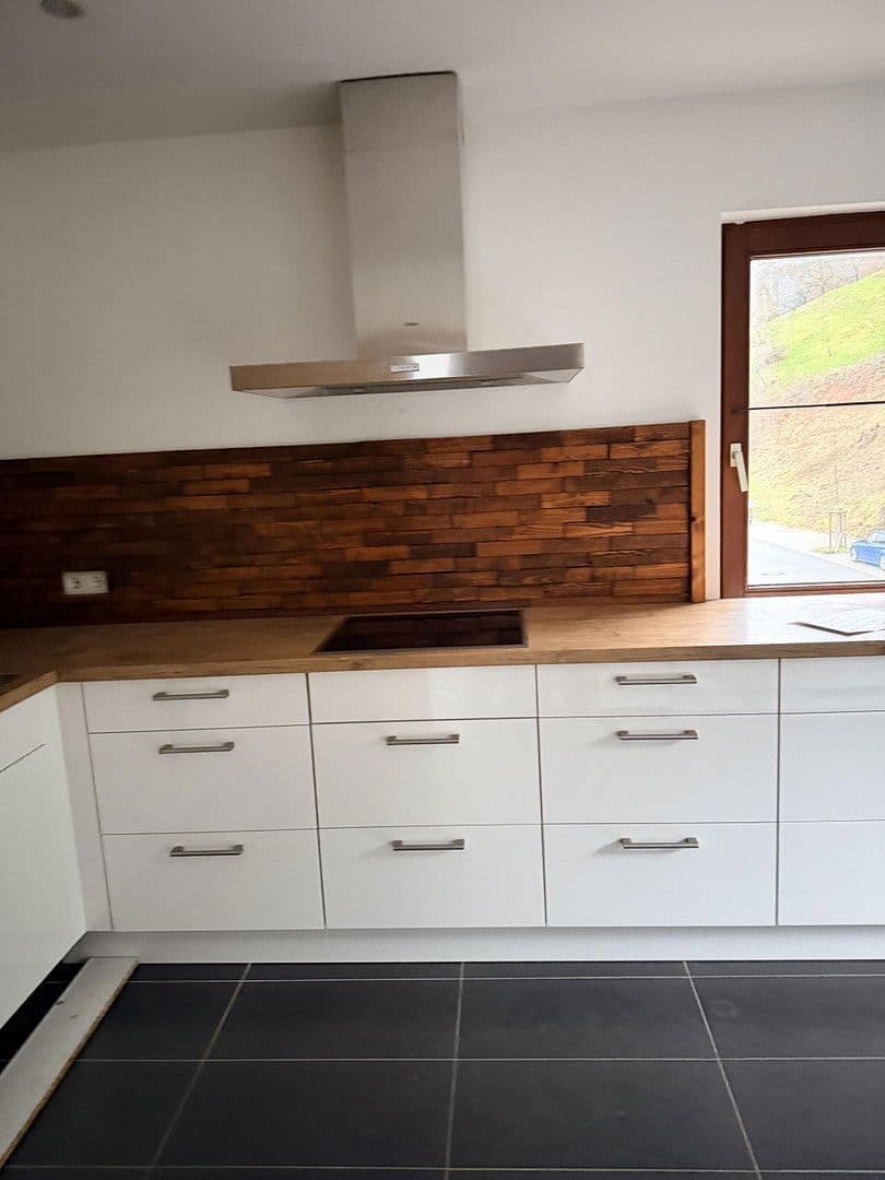 Prenájom bytu 4-izbový 155 m², Hauptstrasse. 139, Gorxheimertal, Hesensko Prenájom bytu 4-izbový 155 m², Hauptstrasse. 139, Gorxheimertal, Hesensko