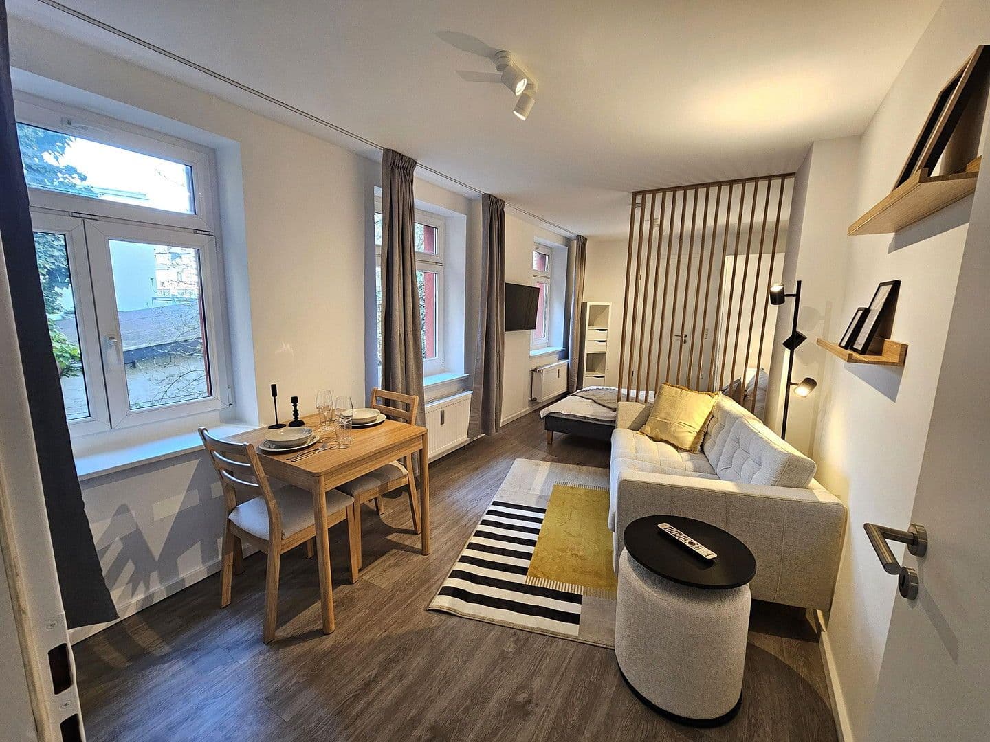 Prenájom bytu 1-izbový 27 m², Grabengasse 27, Köln, Severné Porýnie - Westfálsko Prenájom bytu 1-izbový 27 m², Grabengasse 27, Köln, Severné Porýnie - Westfálsko