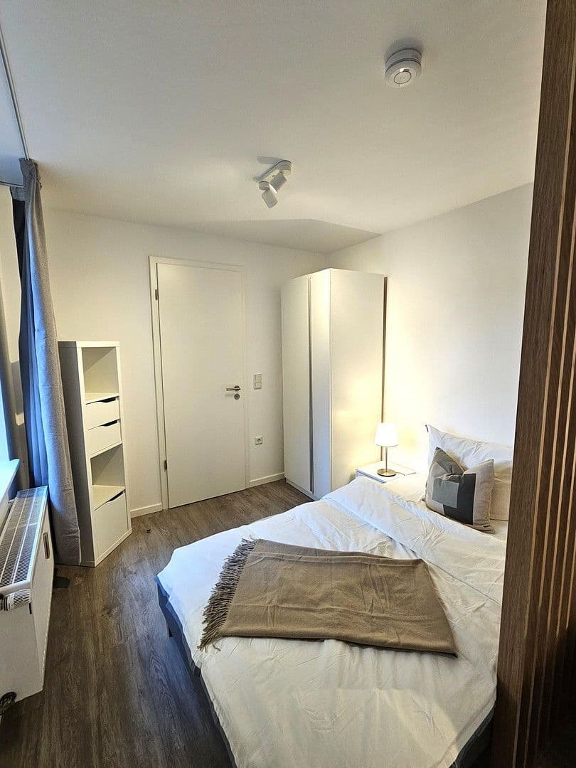 Prenájom bytu 1-izbový 27 m², Grabengasse 27, Köln, Severné Porýnie - Westfálsko Prenájom bytu 1-izbový 27 m², Grabengasse 27, Köln, Severné Porýnie - Westfálsko