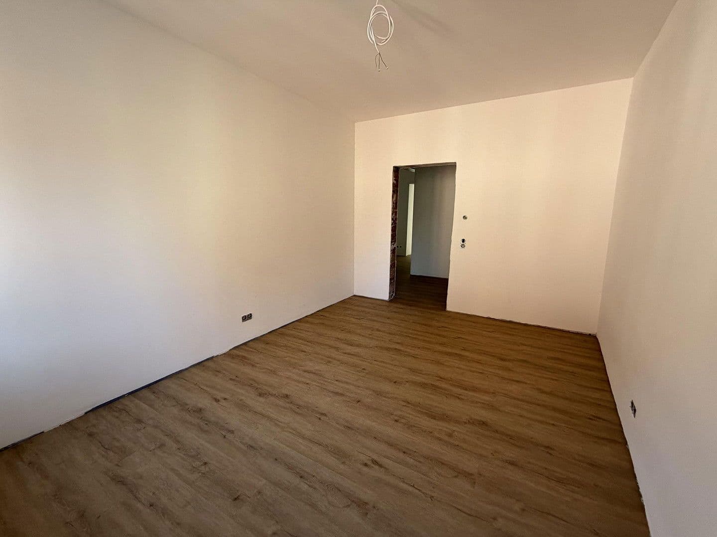 Prenájom bytu 3-izbový 100 m², Hauptstraße 42, Volkach, Bavorsko Prenájom bytu 3-izbový 100 m², Hauptstraße 42, Volkach, Bavorsko