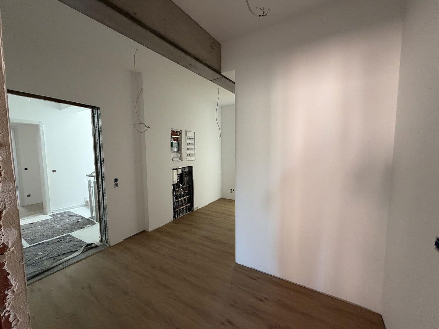 Prenájom bytu 3-izbový 100 m², Hauptstraße 42, Volkach, Bavorsko Prenájom bytu 3-izbový 100 m², Hauptstraße 42, Volkach, Bavorsko