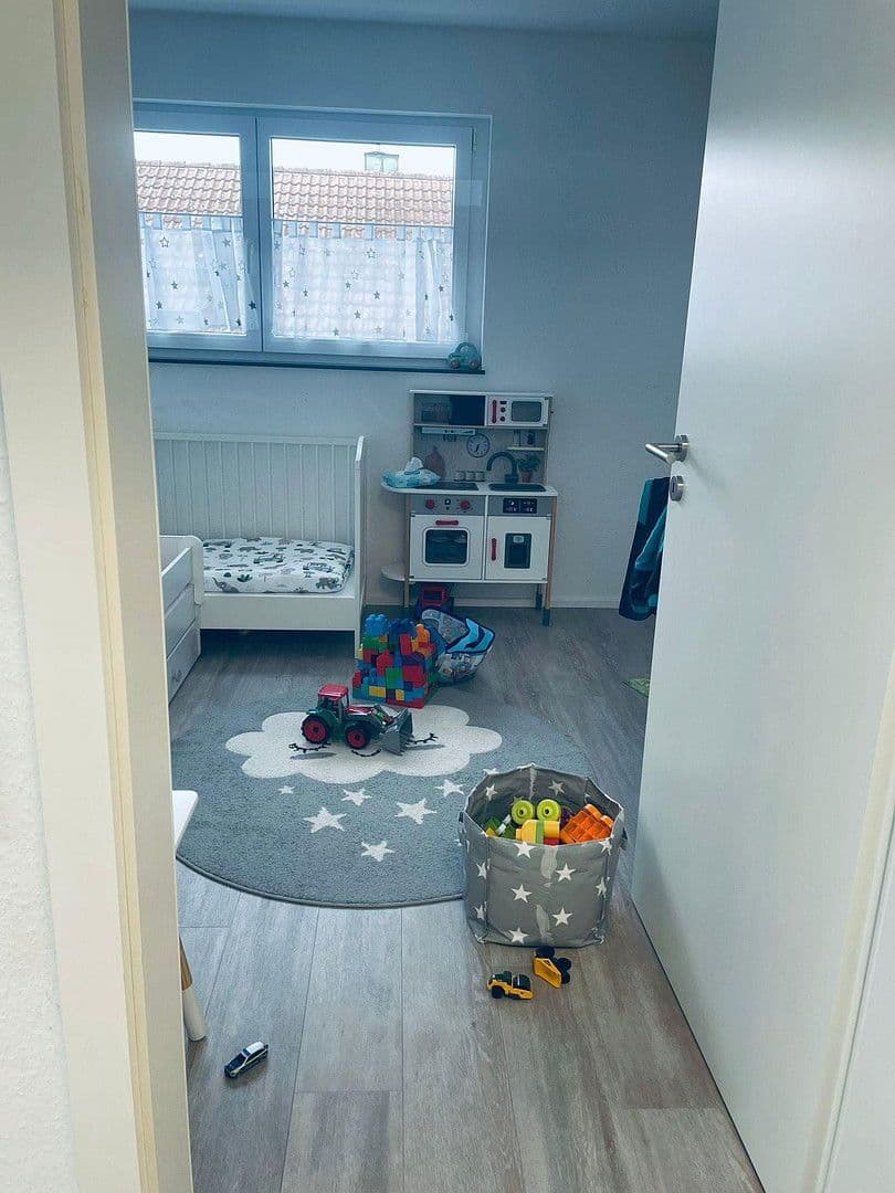 Prenájom bytu 3-izbový 80 m², Kirchberg an der Murr, Bádensko-Wurttembersko Prenájom bytu 3-izbový 80 m², Kirchberg an der Murr, Bádensko-Wurttembersko