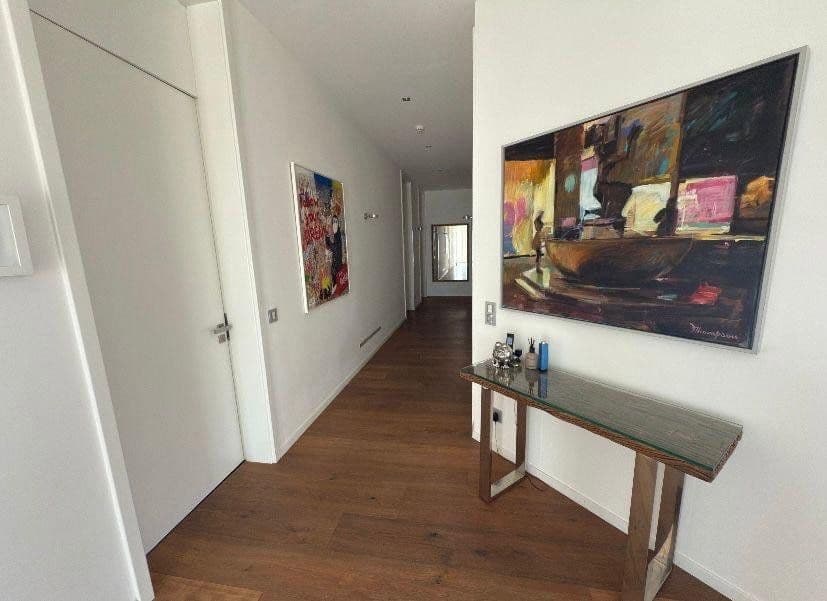 Predaj domu 238 m², pozemek 944 m², Rottenburg am Neckar, Bádensko-Wurttembersko Predaj domu 238 m², pozemek 944 m², Rottenburg am Neckar, Bádensko-Wurttembersko
