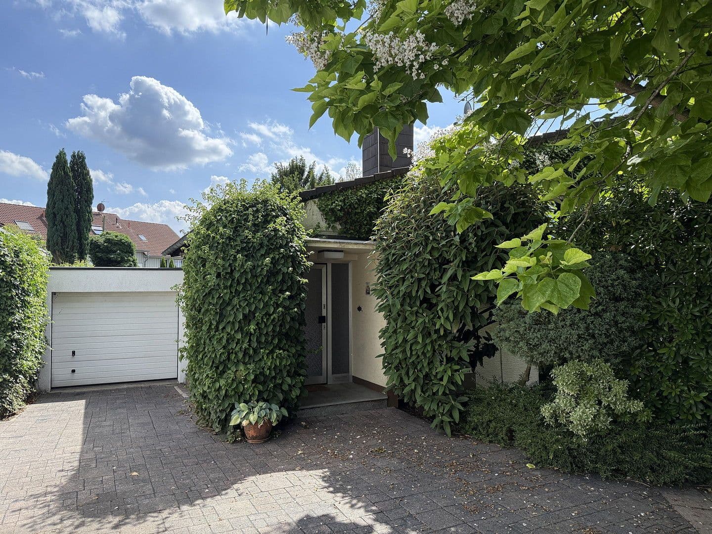 Predaj domu 128 m², pozemek 884 m², Wuppertal, Severné Porýnie - Westfálsko Predaj domu 128 m², pozemek 884 m², Wuppertal, Severné Porýnie - Westfálsko