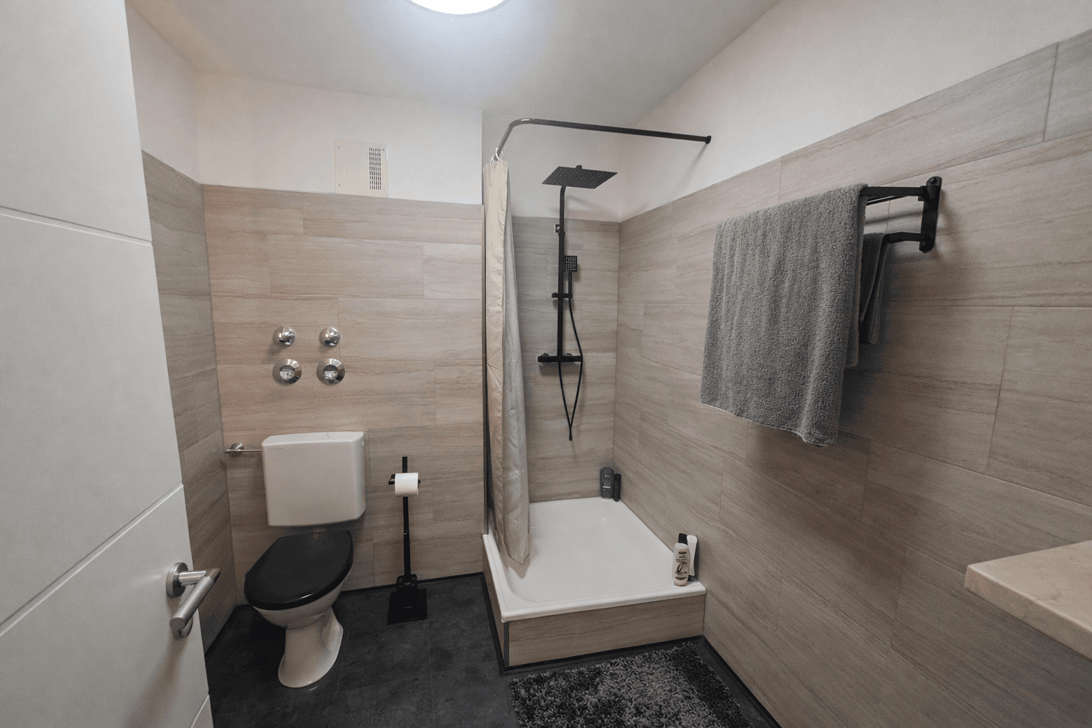 Predaj bytu 4-izbový 129 m², Forststr. 24, Rosenheim, Bavorsko Predaj bytu 4-izbový 129 m², Forststr. 24, Rosenheim, Bavorsko