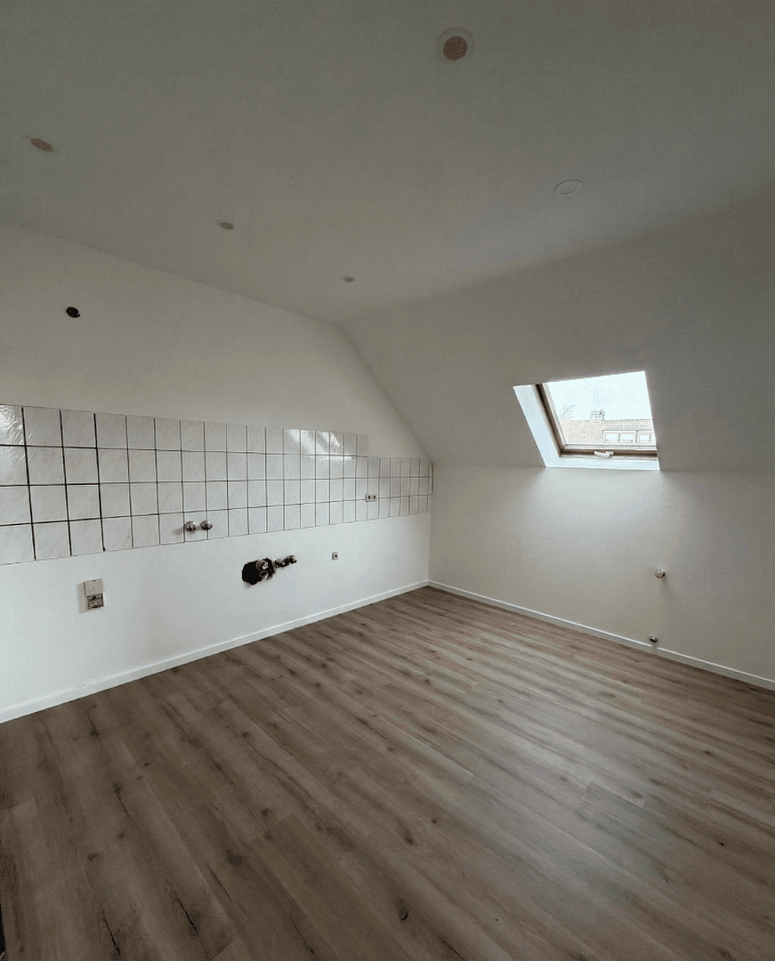 Prenájom bytu 6-izbový 153 m², Erkelenz, Severné Porýnie - Westfálsko Prenájom bytu 6-izbový 153 m², Erkelenz, Severné Porýnie - Westfálsko