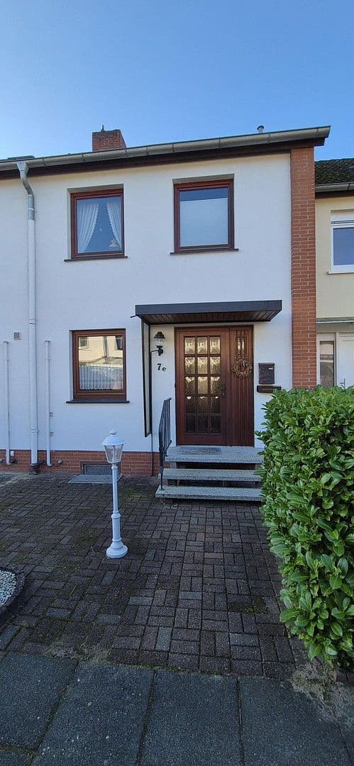 Predaj domu 90 m², pozemek 113 m², Neu Wulmstorf, Dolné Sasko Predaj domu 90 m², pozemek 113 m², Neu Wulmstorf, Dolné Sasko