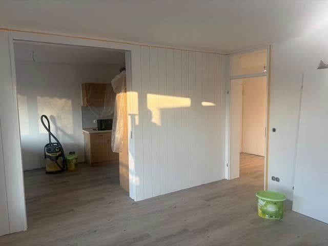 Prenájom bytu 3-izbový 92 m², Noestraße 28, München, Bavorsko Prenájom bytu 3-izbový 92 m², Noestraße 28, München, Bavorsko