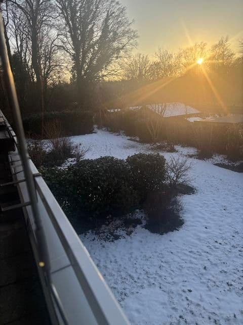 Prenájom bytu 3-izbový 92 m², Noestraße 28, München, Bavorsko Prenájom bytu 3-izbový 92 m², Noestraße 28, München, Bavorsko