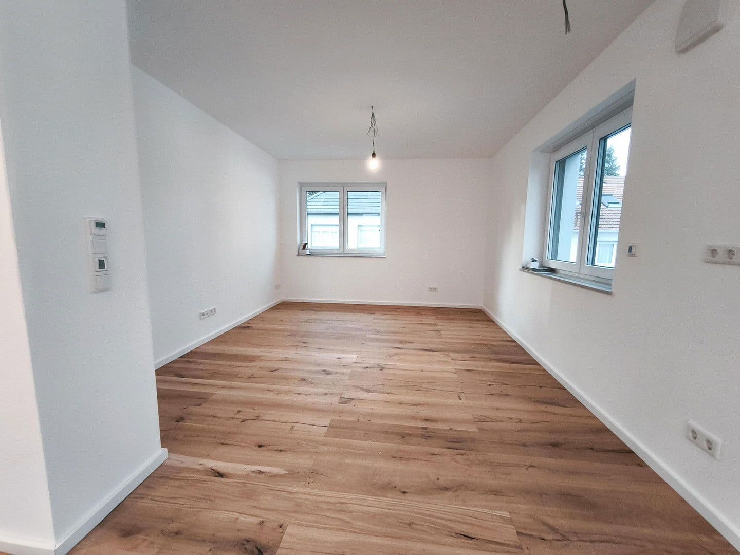 Prenájom bytu 3-izbový 71 m², Buchrainstraße 49, Frankfurt am Main, Hesensko Prenájom bytu 3-izbový 71 m², Buchrainstraße 49, Frankfurt am Main, Hesensko