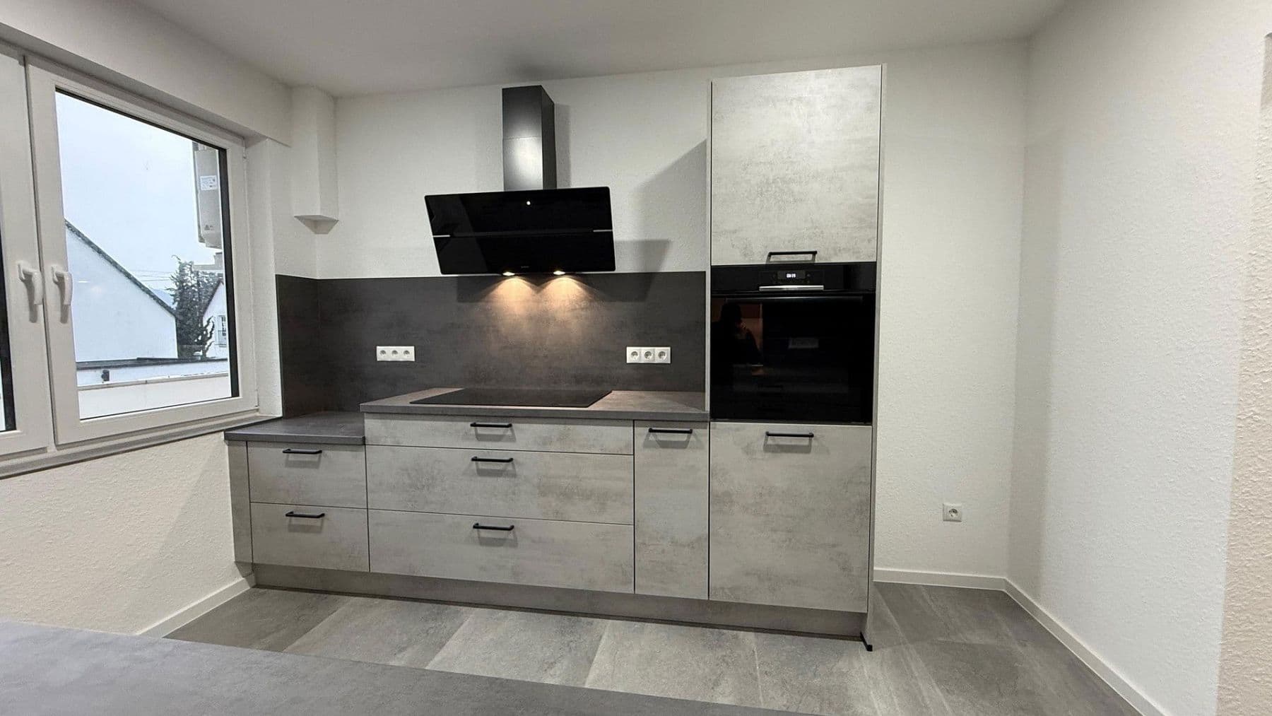 Prenájom bytu 3-izbový 102 m², Andernach, Porýnie-Falcko Prenájom bytu 3-izbový 102 m², Andernach, Porýnie-Falcko