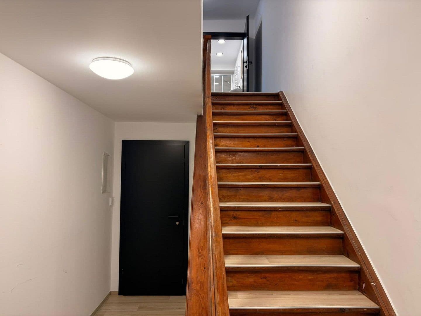 Prenájom kancelárie 55 m², Salurnerstraße 2, Kufstein, Tirolsko Prenájom kancelárie 55 m², Salurnerstraße 2, Kufstein, Tirolsko