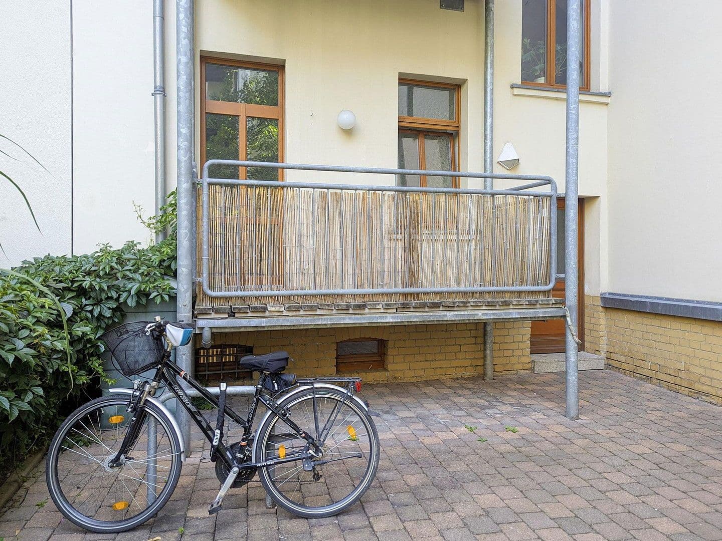 Prenájom bytu 2-izbový 61 m², Viertelsweg 47, Leipzig, Sasko Prenájom bytu 2-izbový 61 m², Viertelsweg 47, Leipzig, Sasko