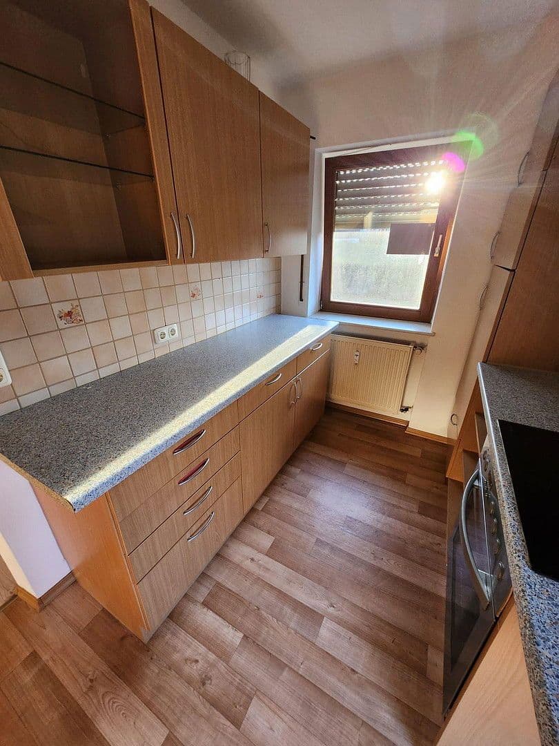 Prenájom bytu 4-izbový 110 m², Schöllnach, Bavorsko Prenájom bytu 4-izbový 110 m², Schöllnach, Bavorsko