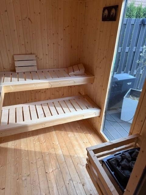 Predaj domu 230 m², pozemek 800 m², Berlin, Berlín Predaj domu 230 m², pozemek 800 m², Berlin, Berlín