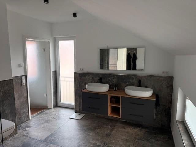 Predaj domu 230 m², pozemek 800 m², Berlin, Berlín Predaj domu 230 m², pozemek 800 m², Berlin, Berlín