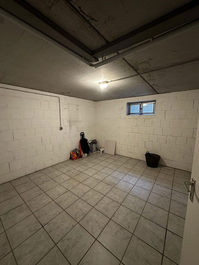 Prenájom bytu 3-izbový 85 m², Bensheim, Hesensko Prenájom bytu 3-izbový 85 m², Bensheim, Hesensko