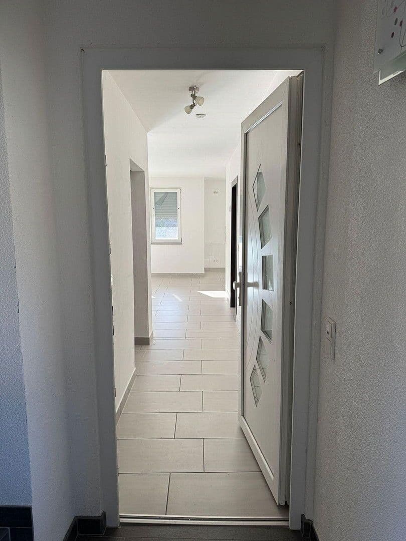 Prenájom bytu 3-izbový 75 m², Mühlenstraße 12, Nalbach, Sársko Prenájom bytu 3-izbový 75 m², Mühlenstraße 12, Nalbach, Sársko