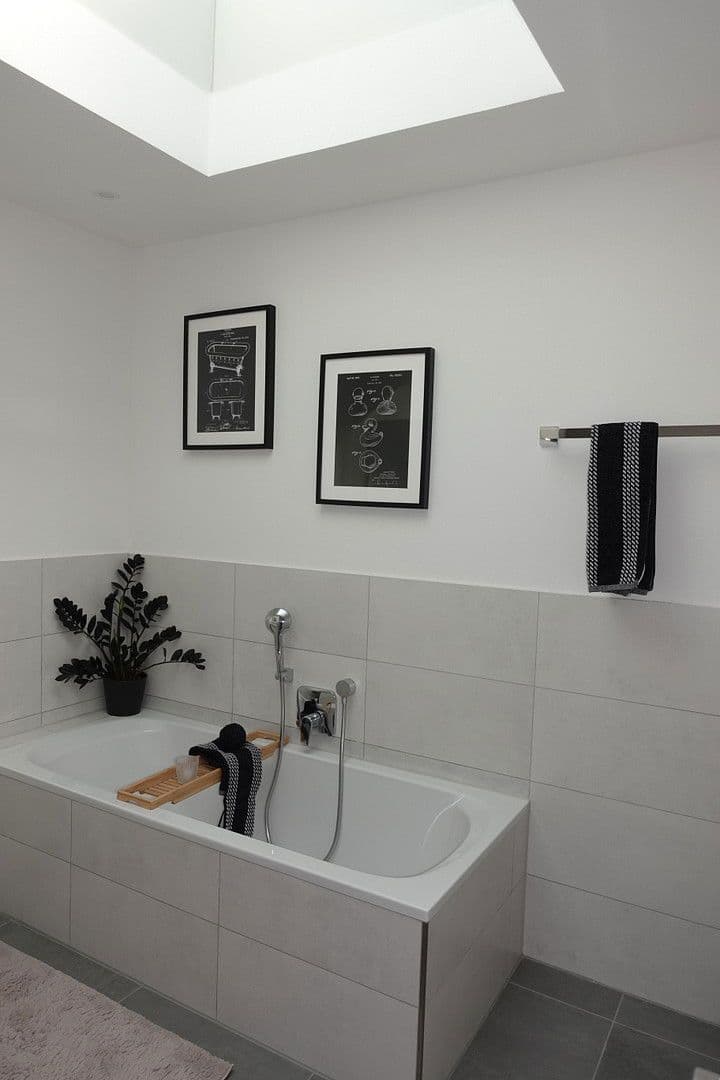 Predaj domu 152 m², pozemek 185 m², Ravensburg, Bádensko-Wurttembersko Predaj domu 152 m², pozemek 185 m², Ravensburg, Bádensko-Wurttembersko