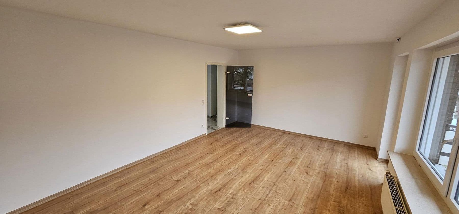 Predaj bytu 2-izbový 55 m², Osnabrück, Dolné Sasko Predaj bytu 2-izbový 55 m², Osnabrück, Dolné Sasko