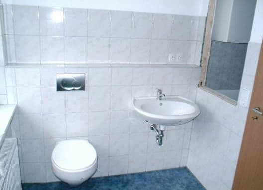 Predaj domu 270 m², pozemek 416 m², Dorfstr. 13, Vöhringen, Bádensko-Wurttembersko Predaj domu 270 m², pozemek 416 m², Dorfstr. 13, Vöhringen, Bádensko-Wurttembersko