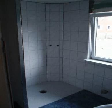 Predaj domu 270 m², pozemek 416 m², Dorfstr. 13, Vöhringen, Bádensko-Wurttembersko Predaj domu 270 m², pozemek 416 m², Dorfstr. 13, Vöhringen, Bádensko-Wurttembersko