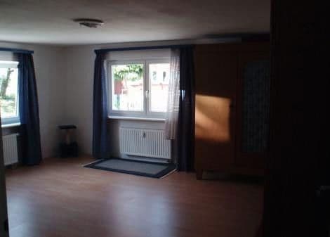 Predaj domu 270 m², pozemek 416 m², Dorfstr. 13, Vöhringen, Bádensko-Wurttembersko Predaj domu 270 m², pozemek 416 m², Dorfstr. 13, Vöhringen, Bádensko-Wurttembersko