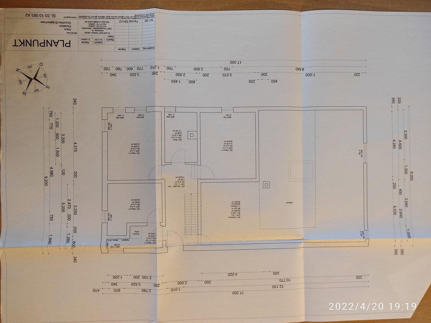 Predaj domu 270 m², pozemek 416 m², Dorfstr. 13, Vöhringen, Bádensko-Wurttembersko Predaj domu 270 m², pozemek 416 m², Dorfstr. 13, Vöhringen, Bádensko-Wurttembersko