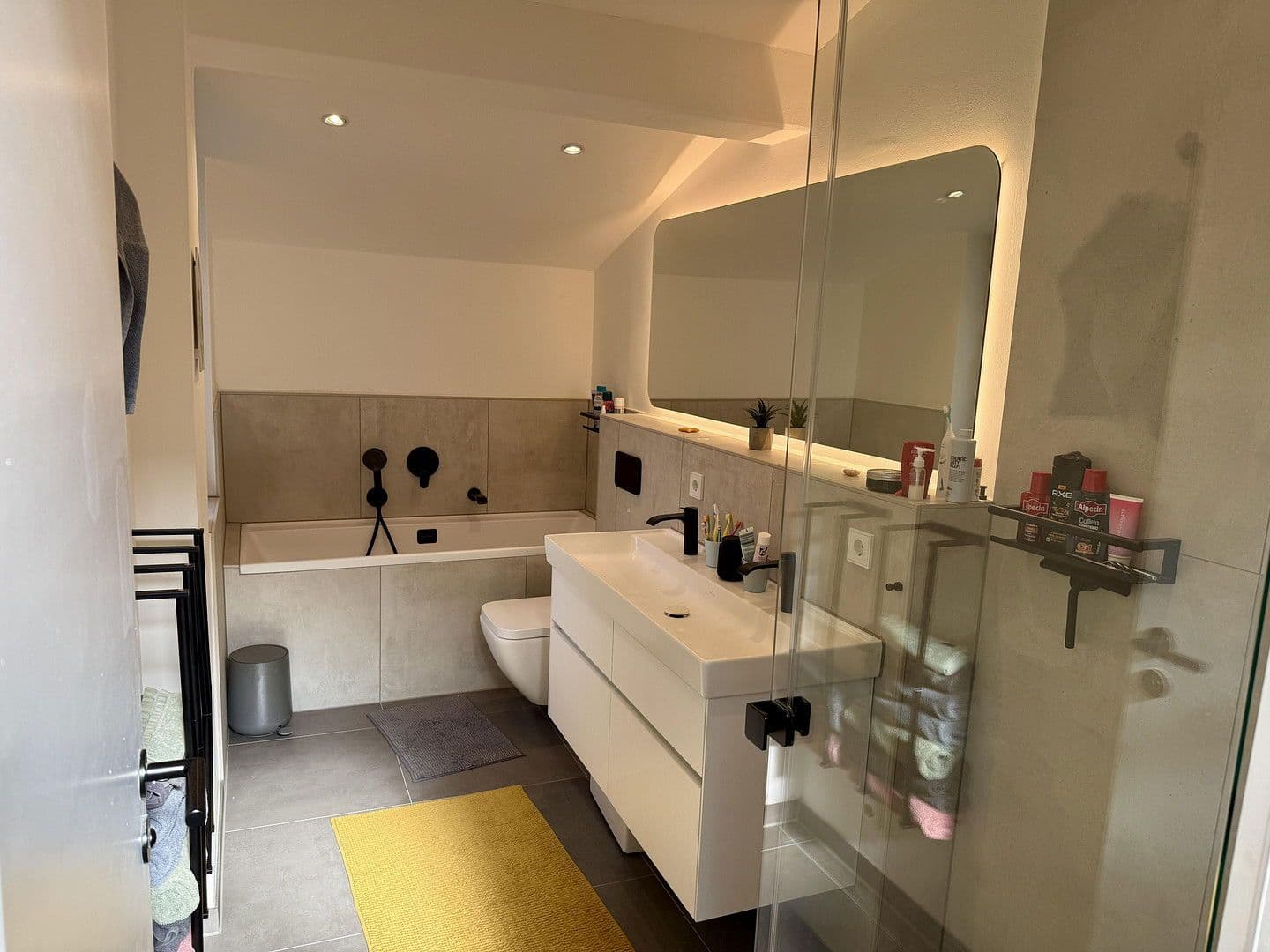 Predaj domu 150 m², pozemek 325 m², Fichteweg 32, Mettmann, Severné Porýnie - Westfálsko Predaj domu 150 m², pozemek 325 m², Fichteweg 32, Mettmann, Severné Porýnie - Westfálsko