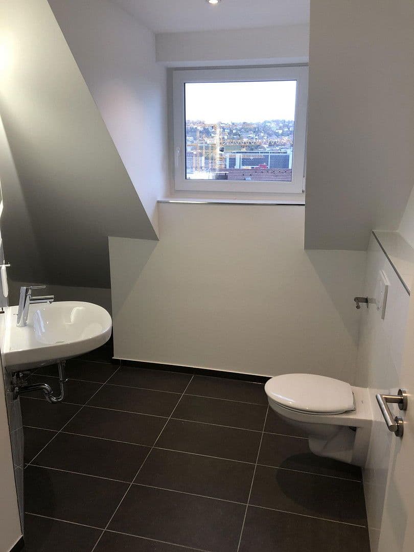 Prenájom bytu 2-izbový 49 m², Schützenstr. 11, Stuttgart, Bádensko-Wurttembersko Prenájom bytu 2-izbový 49 m², Schützenstr. 11, Stuttgart, Bádensko-Wurttembersko