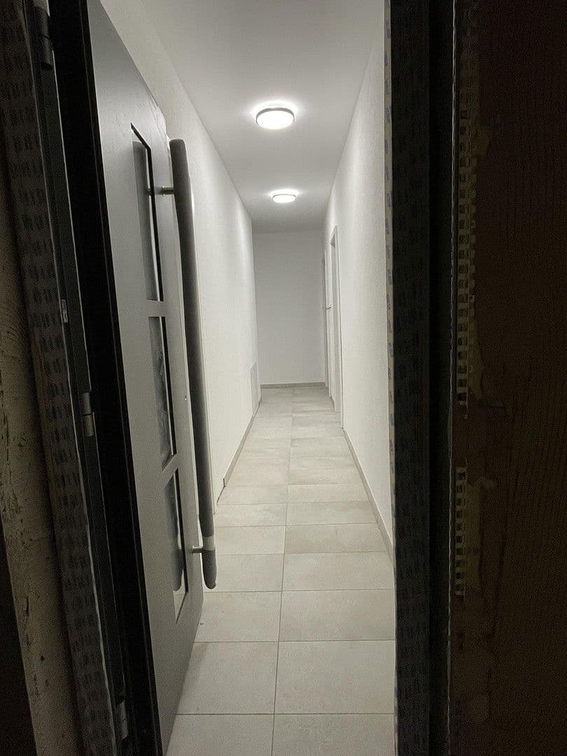 Prenájom bytu 3-izbový 72 m², Burgstetten, Bádensko-Wurttembersko Prenájom bytu 3-izbový 72 m², Burgstetten, Bádensko-Wurttembersko