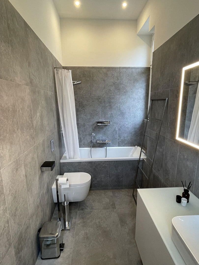 Predaj bytu 4-izbový 120 m², Mannheim, Bádensko-Wurttembersko Predaj bytu 4-izbový 120 m², Mannheim, Bádensko-Wurttembersko