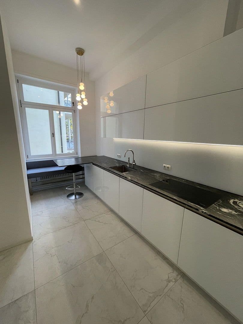 Predaj bytu 4-izbový 120 m², Mannheim, Bádensko-Wurttembersko Predaj bytu 4-izbový 120 m², Mannheim, Bádensko-Wurttembersko