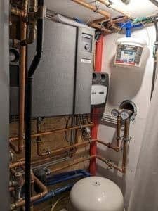 Predaj domu 167 m², pozemek 1.200 m², Bartholomä, Bádensko-Wurttembersko Predaj domu 167 m², pozemek 1.200 m², Bartholomä, Bádensko-Wurttembersko