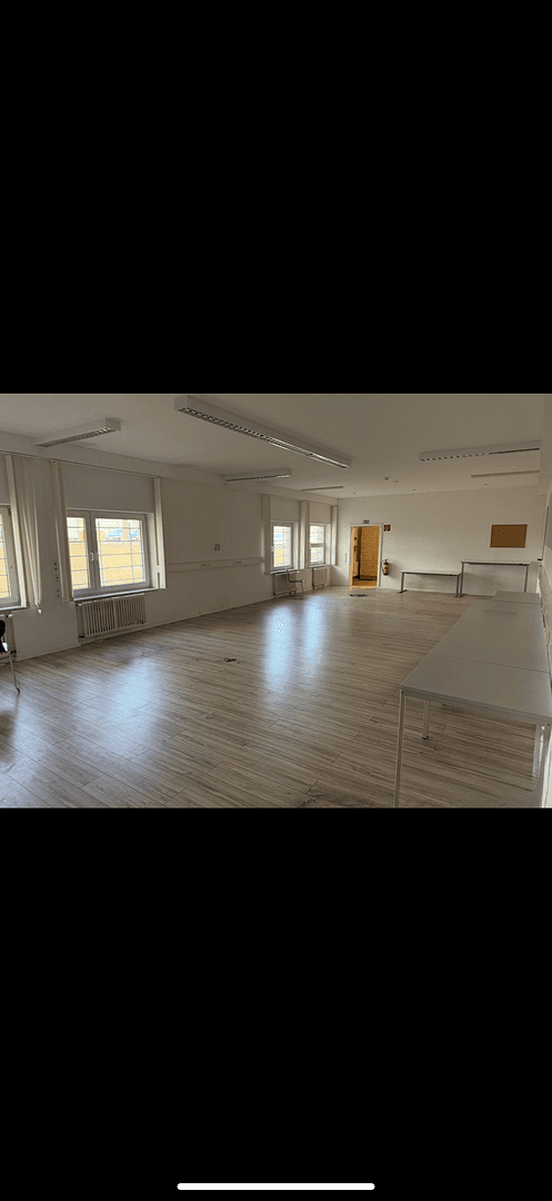 Prenájom kancelárie 196 m², Berliner Straße 191, Halle (Saale), Sasko-Anhaltsko Prenájom kancelárie 196 m², Berliner Straße 191, Halle (Saale), Sasko-Anhaltsko