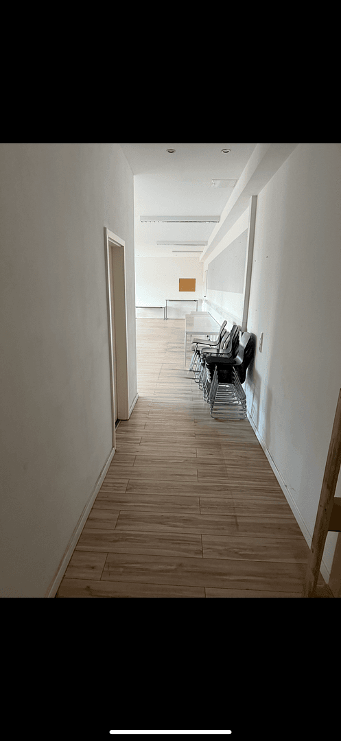 Prenájom kancelárie 196 m², Berliner Straße 191, Halle (Saale), Sasko-Anhaltsko Prenájom kancelárie 196 m², Berliner Straße 191, Halle (Saale), Sasko-Anhaltsko