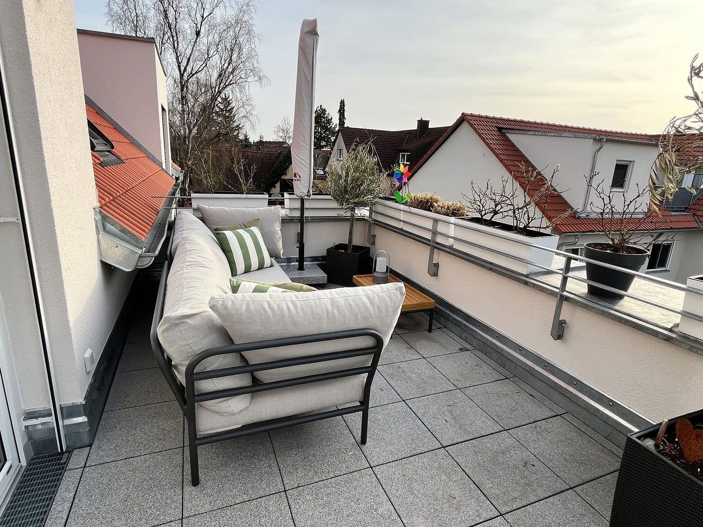 Predaj bytu 5-izbový 144 m², Lindenplatz 12a, Nürnberg, Bavorsko Predaj bytu 5-izbový 144 m², Lindenplatz 12a, Nürnberg, Bavorsko