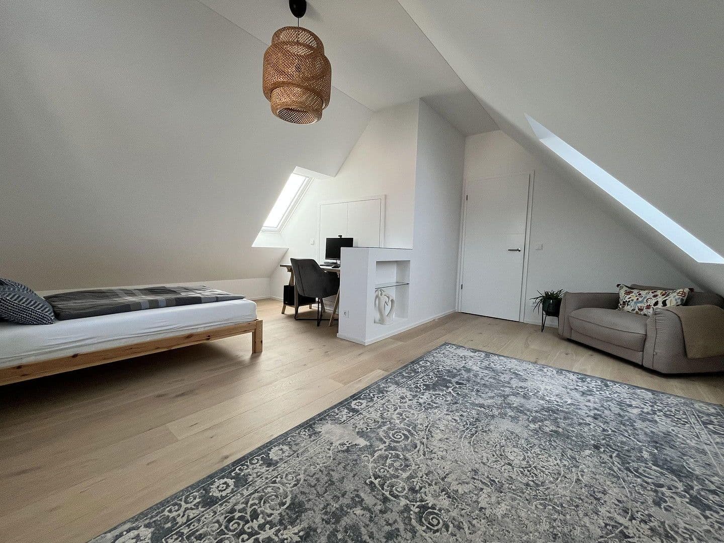 Predaj bytu 5-izbový 144 m², Lindenplatz 12a, Nürnberg, Bavorsko Predaj bytu 5-izbový 144 m², Lindenplatz 12a, Nürnberg, Bavorsko