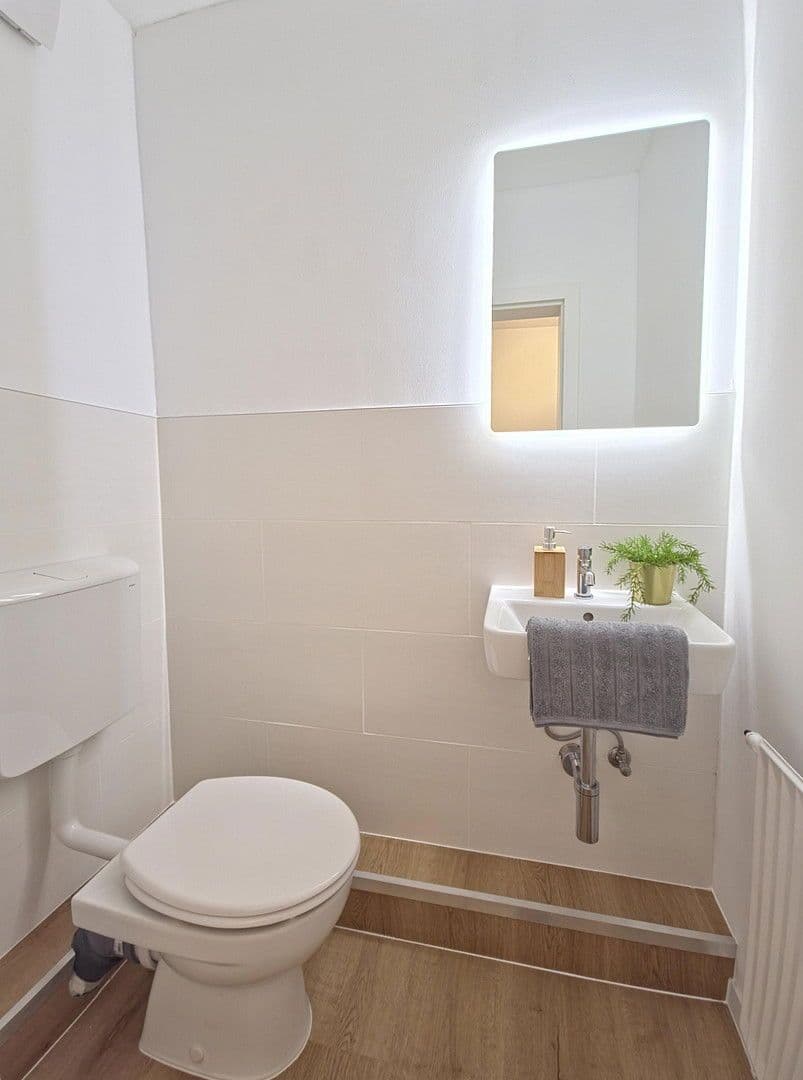 Predaj bytu 3-izbový 82 m², Köhnshöhe 10a, Stade, Dolné Sasko Predaj bytu 3-izbový 82 m², Köhnshöhe 10a, Stade, Dolné Sasko