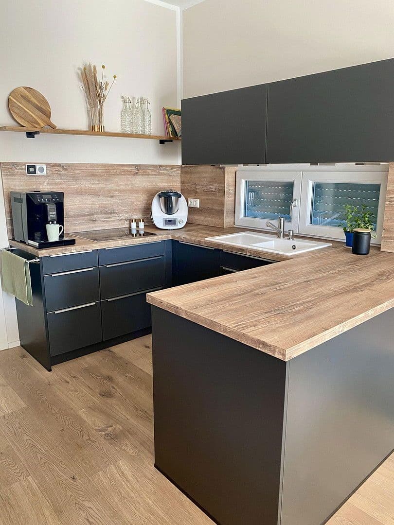 Predaj domu 157 m², pozemek 478 m², Schulzendorf, Brandenbursko Predaj domu 157 m², pozemek 478 m², Schulzendorf, Brandenbursko