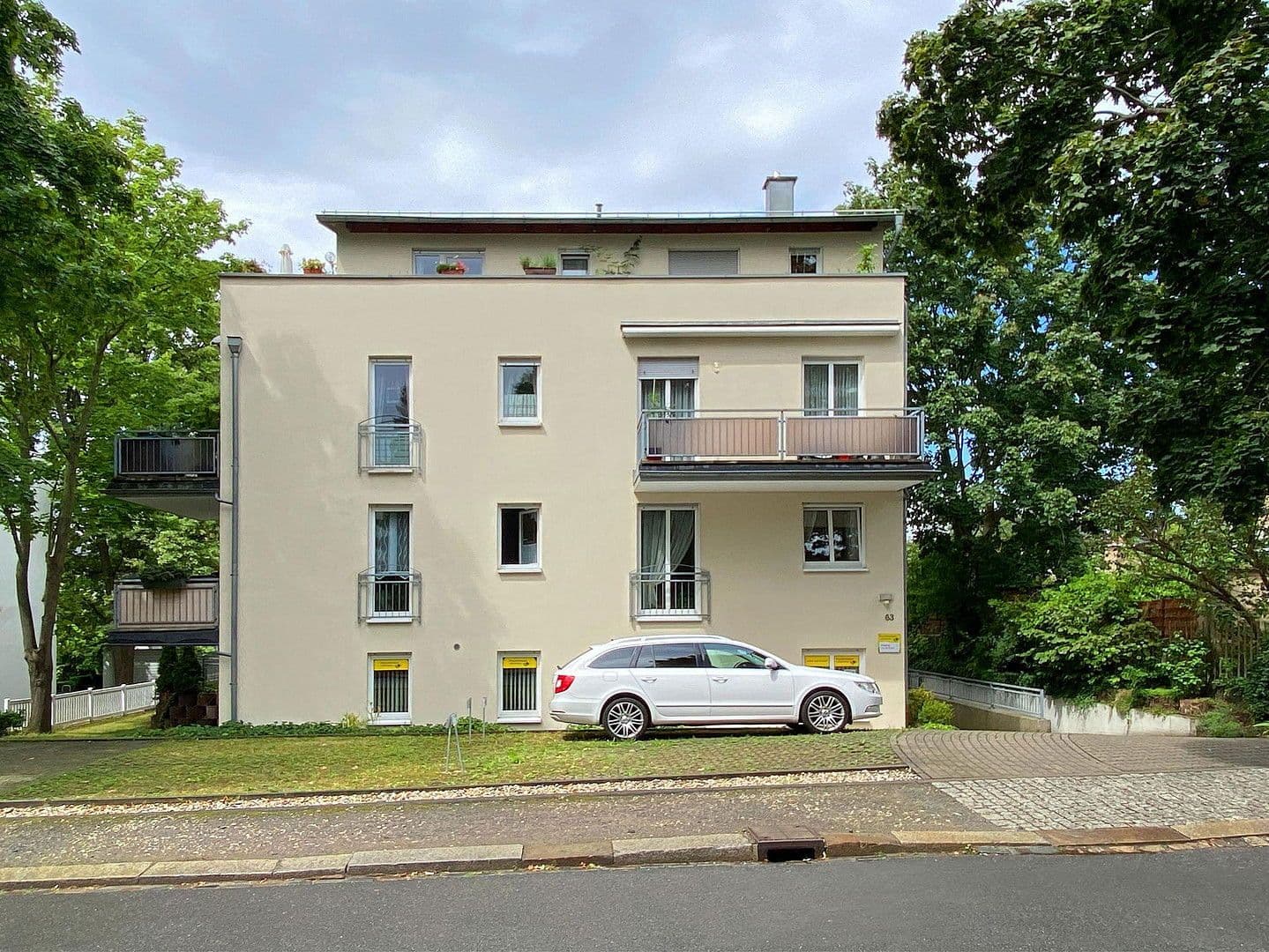 Predaj bytu 3-izbový 87 m², Wasastr. 63, Radebeul, Sasko Predaj bytu 3-izbový 87 m², Wasastr. 63, Radebeul, Sasko