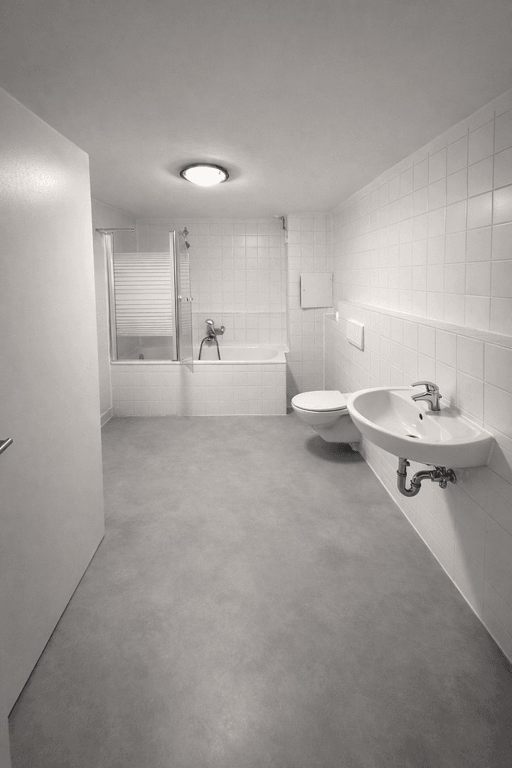 Prenájom bytu 4-izbový 110 m², Ebersbergerstraße 6, Rosenheim, Bavorsko Prenájom bytu 4-izbový 110 m², Ebersbergerstraße 6, Rosenheim, Bavorsko