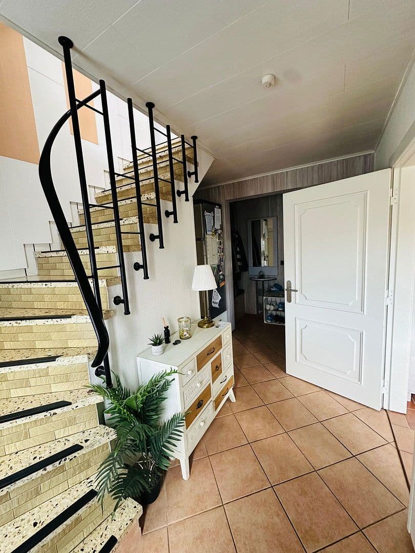 Predaj domu 166 m², pozemek 962 m², Langenhorn, Šlezvicko-Holštajnsko Predaj domu 166 m², pozemek 962 m², Langenhorn, Šlezvicko-Holštajnsko