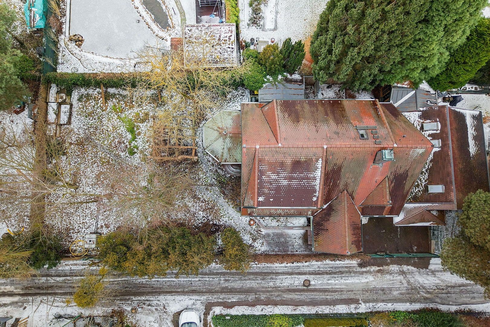 Predaj domu 168 m², pozemek 612 m², Teltow, Brandenbursko Predaj domu 168 m², pozemek 612 m², Teltow, Brandenbursko