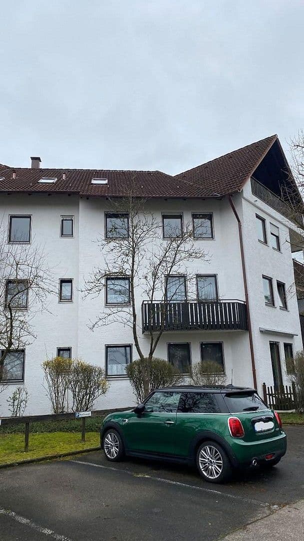 Prenájom bytu 3-izbový 107 m², Günzburg, Bavorsko Prenájom bytu 3-izbový 107 m², Günzburg, Bavorsko