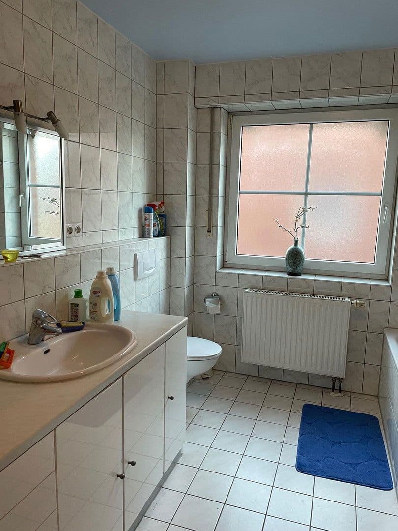 Predaj domu 147 m², pozemek 286 m², Moers, Severné Porýnie - Westfálsko Predaj domu 147 m², pozemek 286 m², Moers, Severné Porýnie - Westfálsko